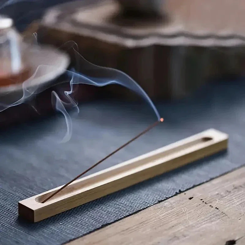 Suporte de Incenso em Bambu – Simplicidade Artesanal para Momentos de Calma